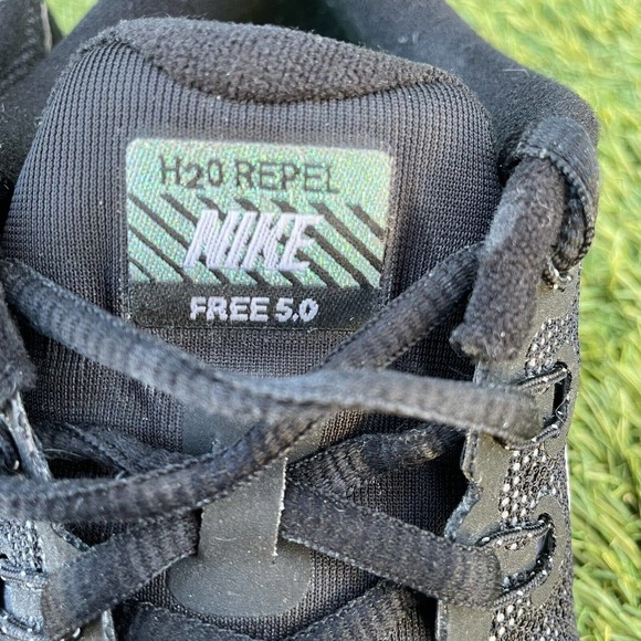 Nike FREE 5.0 Black/White/Dark Grey 806575-001 Women’s Running Shoes Size 8 - Picture 9 of 10